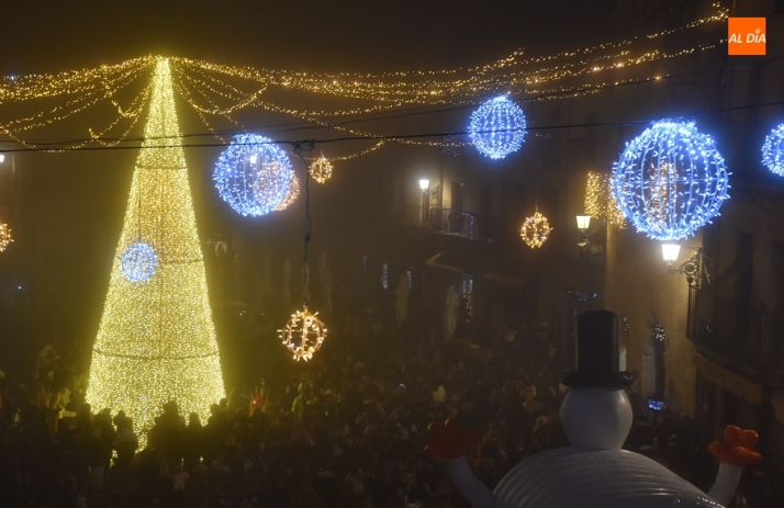 &Uacute;ltimos d&iacute;as para disfrutar de estas iluminaciones navide&ntilde;as a menos de una hora de Salamanca | Imagen 1