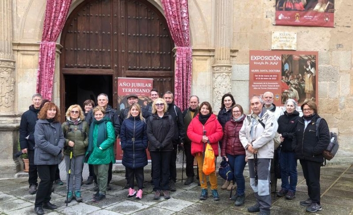 El Colegio de M&eacute;dicos de Salamanca disfruta de una visita cultural a Alba de Tormes | Imagen 2