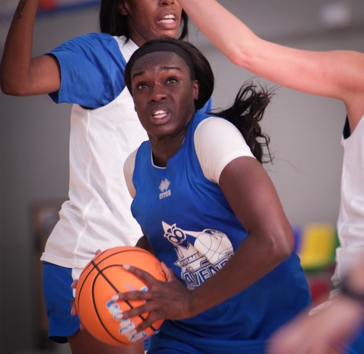 Guía de la Supercopa para la Marea Azul: fechas, horarios y dónde ver el debut del Perfumerías Avenida | Imagen 1