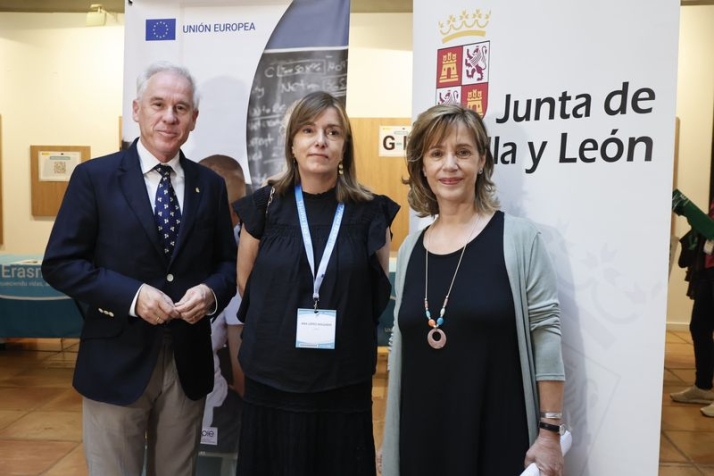 Jornadas iniciales de proyectos de movilidad Erasmus  KA121 en educación escolar y educación de personas adultas que comenzaban hoy en Salamanca. Foto USAL