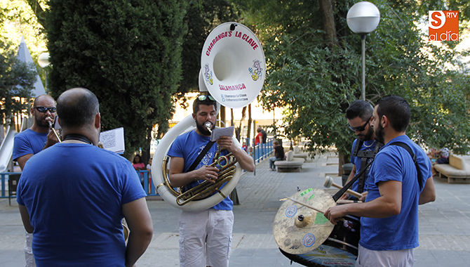 Carlos Juanes, músico: "No me imagino una fiesta de un pueblo sin una charanga" | Imagen 1