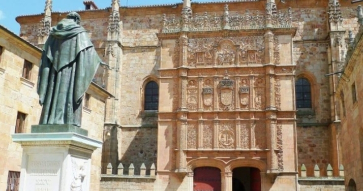 Bronce y piedra para recordar a los grandes escritores en Salamanca | Imagen 1