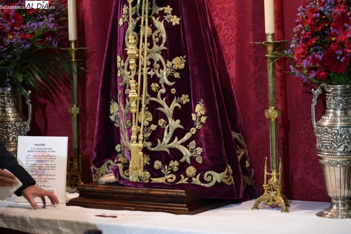 De los ruedos a la procesi&oacute;n: la nueva t&uacute;nica torera que luce Jes&uacute;s Rescatado  | Imagen 1