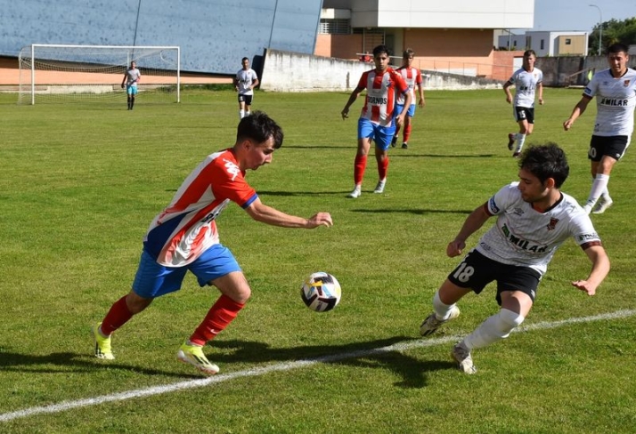 Gonzalo Hern&aacute;ndez logra el ascenso a 3&ordf; RFEF con el Ciudad Rodrigo | Imagen 1