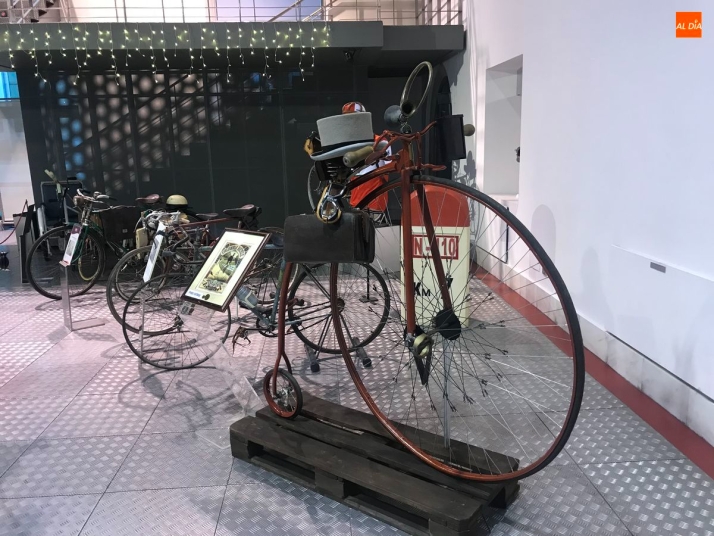 'Oficios en Bicicleta', atractiva exposici&oacute;n en el Museo de Historia de la Automoci&oacute;n