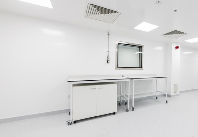 Paneles y perfiles sanitarios de PVC que favorecen la salud y la higiene en empresas agroalimentarias y qu&iacute;micas | Imagen 1