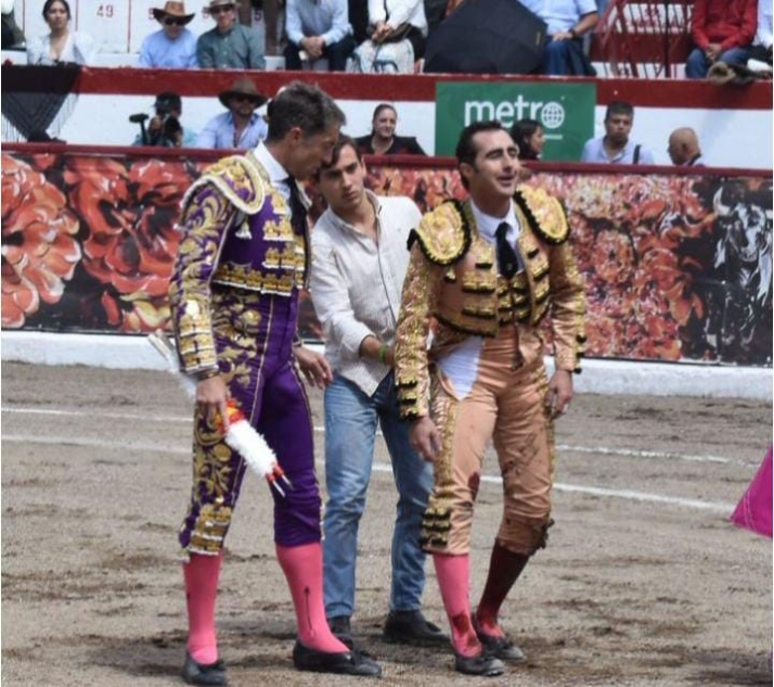 Ismael Mart&iacute;n, tras su inolvidable viaje a Ecuador: &ldquo;He vivido cosas que en mi vida hab&iacute;a imaginado, como ver desde la cabina el aterrizaje del avi&oacute;n&rdquo; | Imagen 1