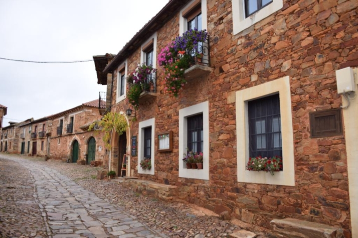 Plan para este oto&ntilde;o: Cinco 'Pueblos m&aacute;s bonitos de Espa&ntilde;a' en Castilla y Le&oacute;n a menos de dos horas de Salamanca  | Imagen 5