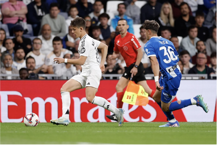 &lsquo;Pica&rsquo;, sin complejos en el Bernab&eacute;u | Imagen 2