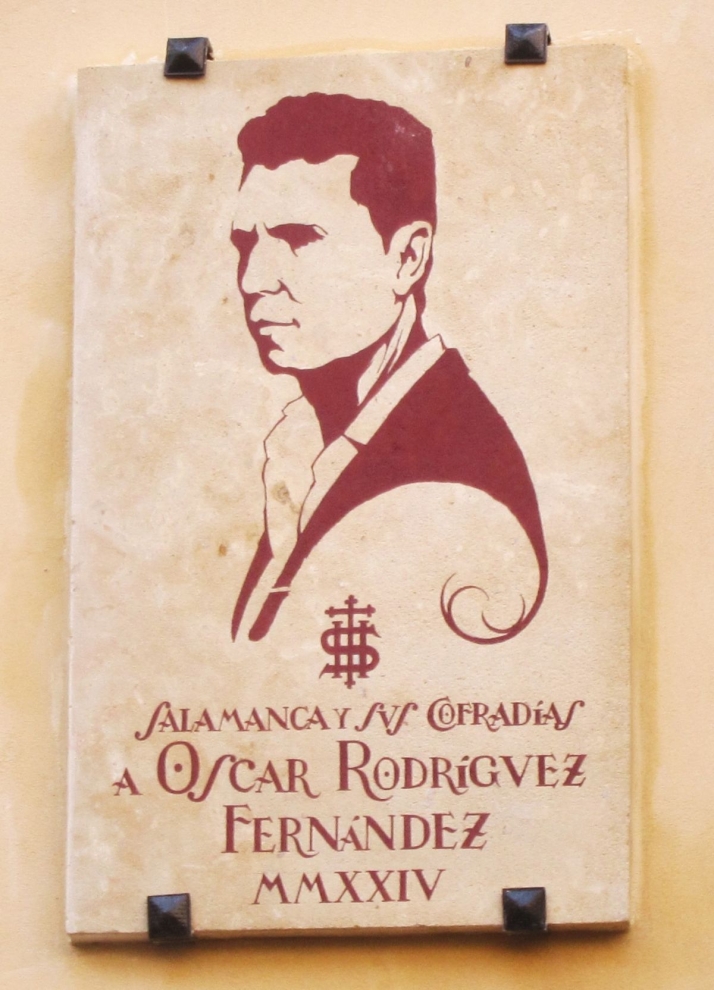 Emotiva inauguraci&oacute;n de la placa 'in memoriam' dedicada a &Oacute;scar Rodr&iacute;guez Fern&aacute;ndez en la calle Jes&uacute;s | Imagen 1