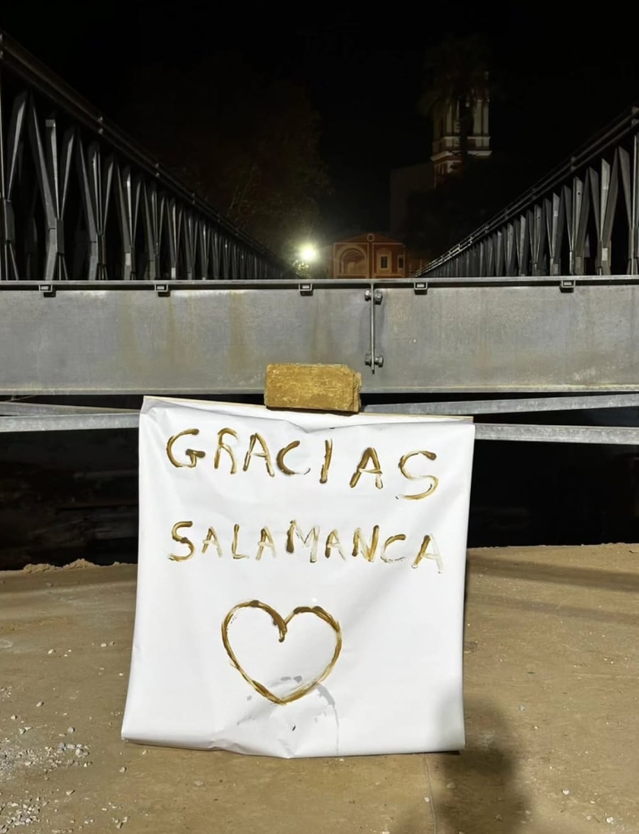 El emotivo mensaje para los militares salmantinos tras construir un puente en dos d&iacute;as en Valencia | Imagen 1