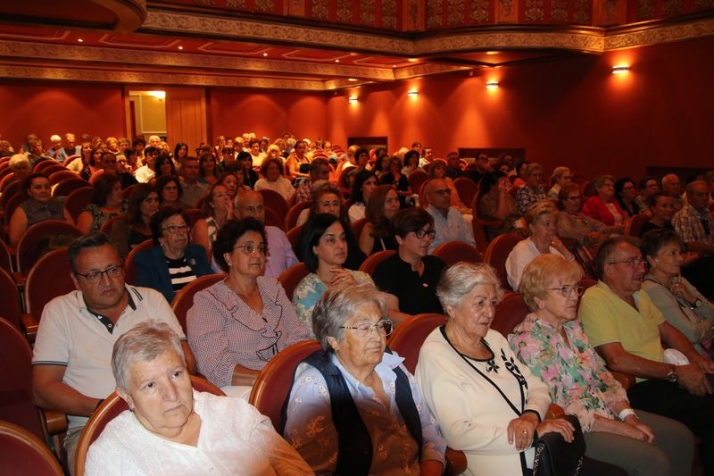 Roberto Mart&iacute;n Reyes desvela en Alba de Tormes los h&aacute;bitos esenciales para proteger el coraz&oacute;n al envejecer | Imagen 1