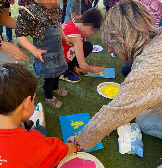 Bea, madre de un ni&ntilde;o con autismo: &quot;Yo no tengo que cambiar la forma en la que Asier ve el mundo, sino la forma en la que el mundo ve a Asier&quot; | Imagen 1