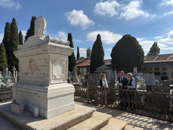 Descubre los secretos del cementerio de Salamanca con visitas guiadas gratuitas en octubre | Imagen 1